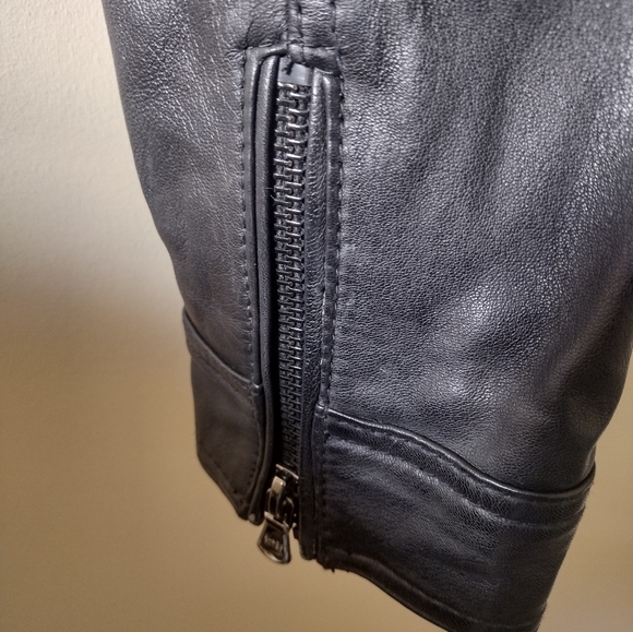 Black Rivet Black Leather Jacket Size Medium - Picture 4 of 6